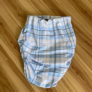 Synched sides blue plaid skirt